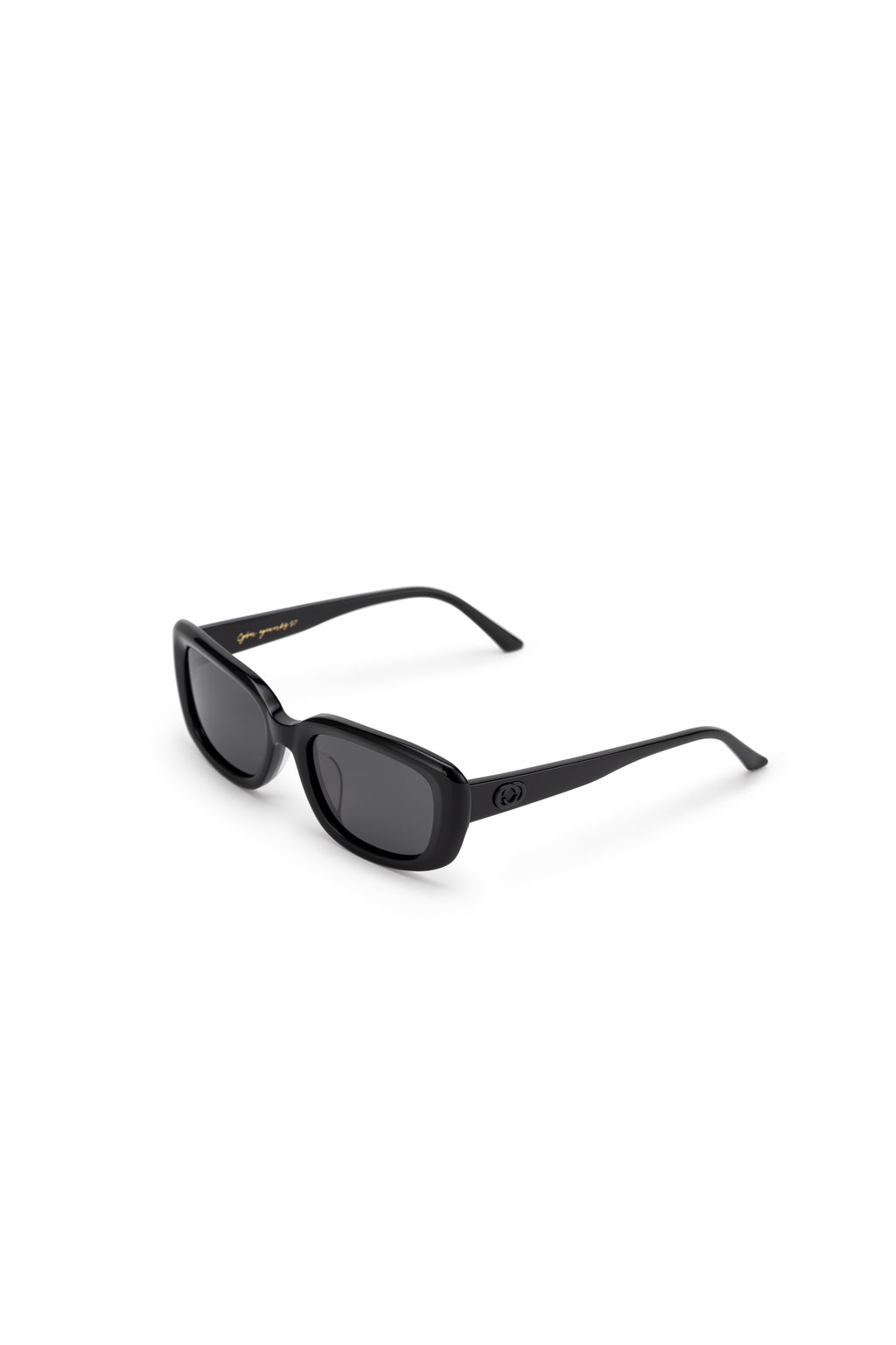 Women with hijab in stylish asian fitting Korean Style Unisex sunglasses. A pair of square-shaped, Cat-eye retro sunglasses with a full plastic frame, .Womens Asian fitting Sunglasses. Icon in Black