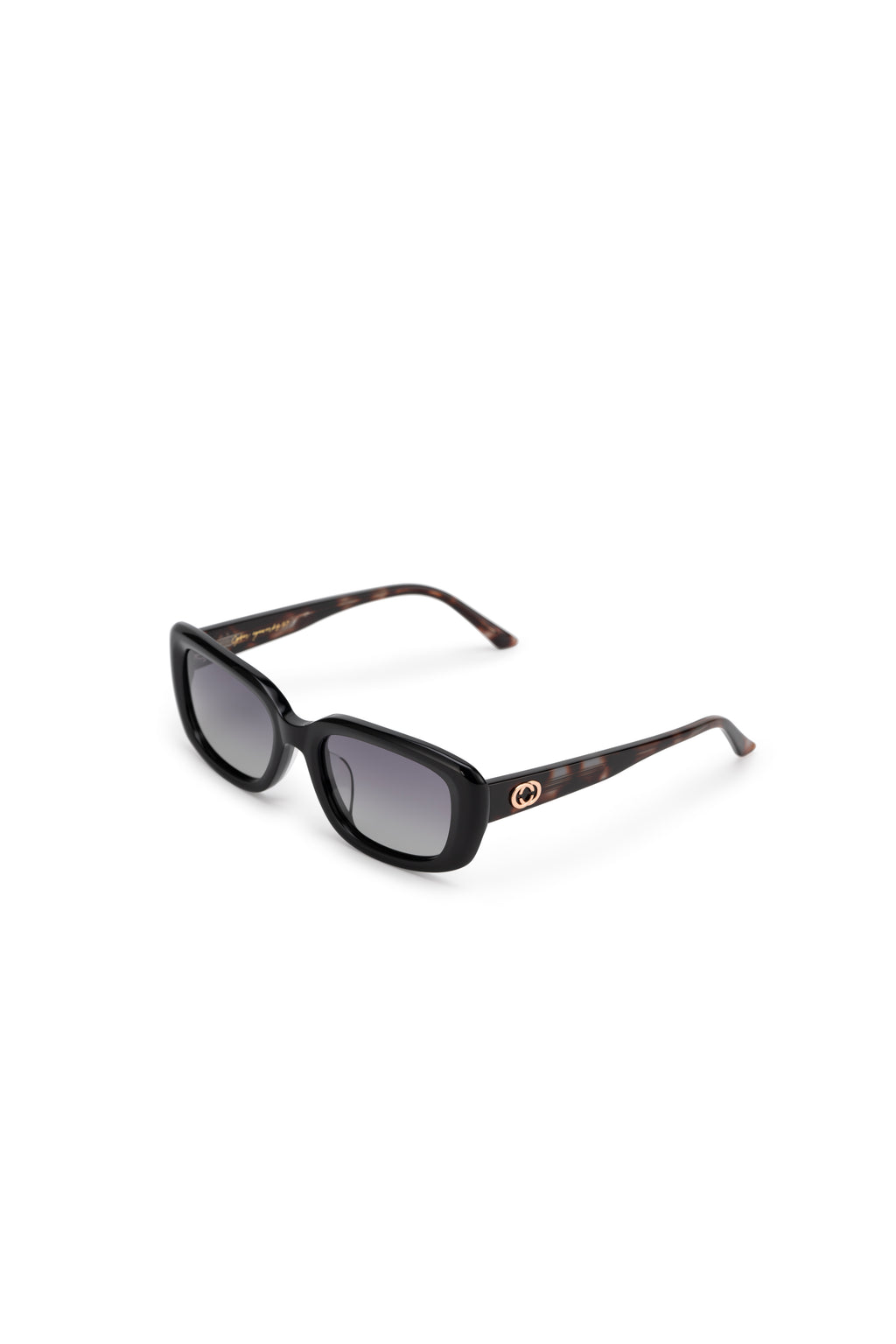Women with hijab in stylish asian fitting Korean Style Unisex sunglasses. A pair of square-shaped, Cat-eye retro sunglasses with a full plastic frame, .Womens Asian fitting Sunglasses. Icon in Havana - Gradient Lens 
