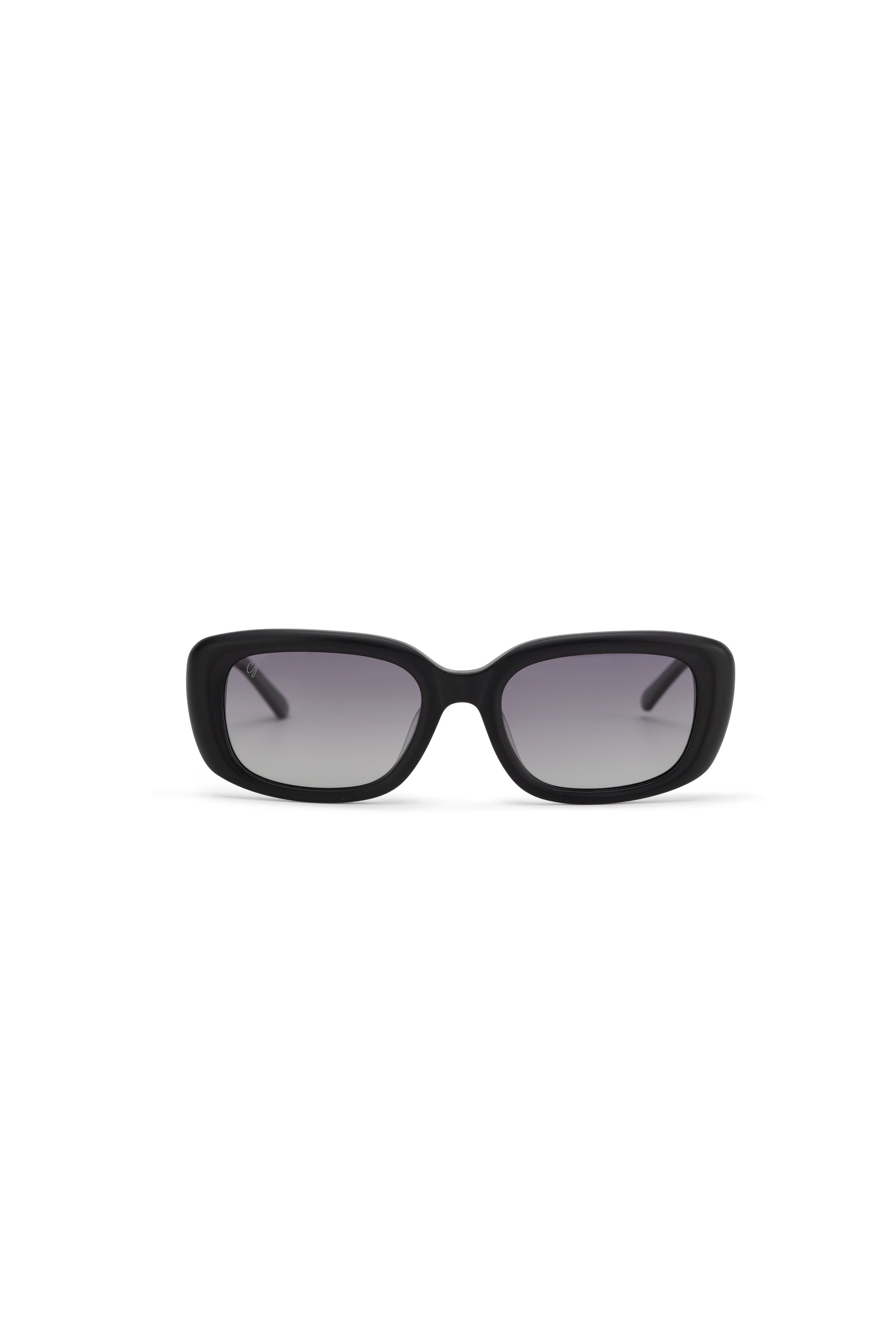 Women with hijab in stylish asian fitting Korean Style Unisex sunglasses. A pair of square-shaped, Cat-eye retro sunglasses with a full plastic frame, .Womens Asian fitting Sunglasses. Icon in Matte - Gradient Lens 