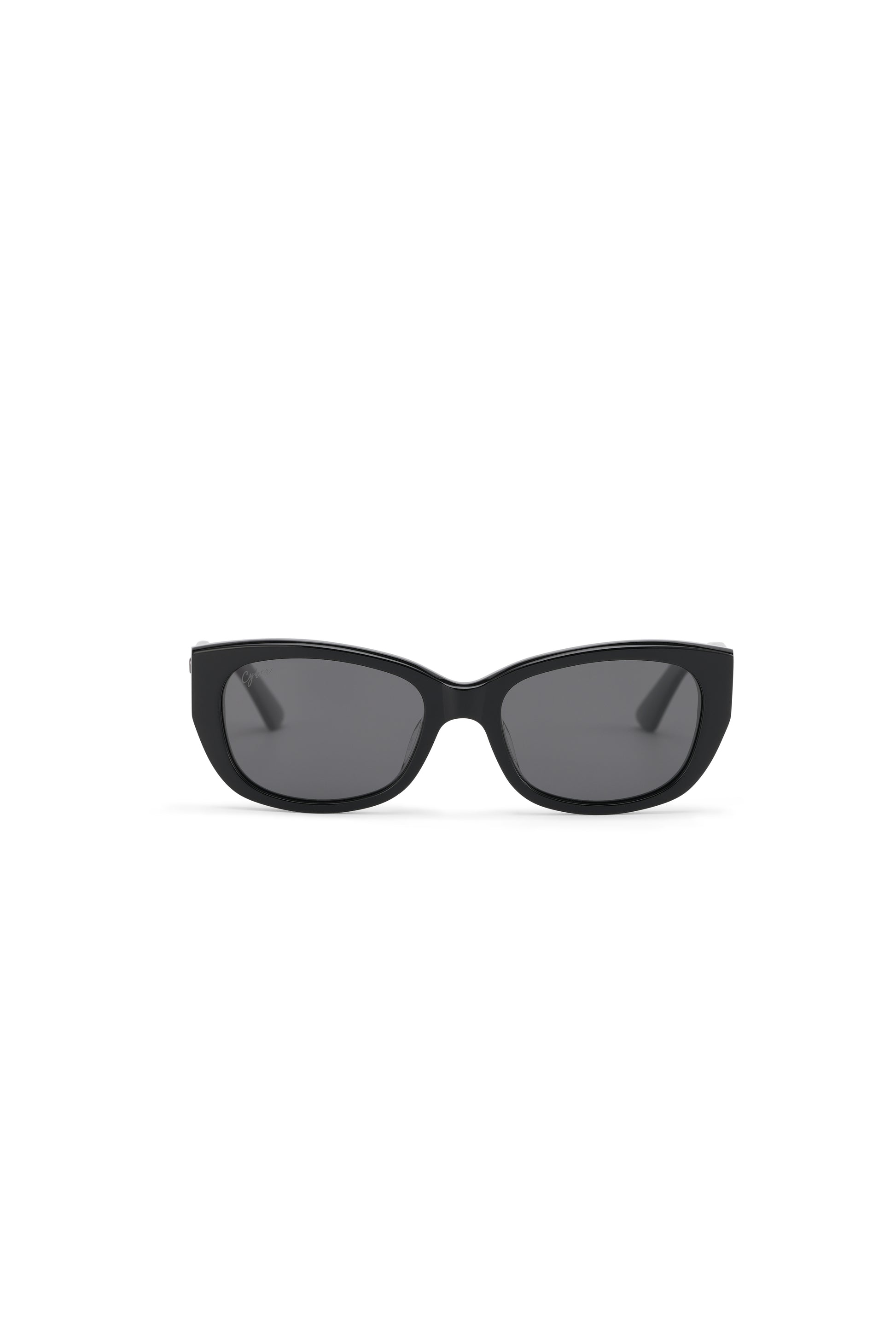 Women with hijab in stylish asian fitting sunglasses. A pair of square-shaped, green-tinted sunglasses with a full plastic frame.Womens Asian fitting Sunglasses. Ruby in Black - Black Lens 